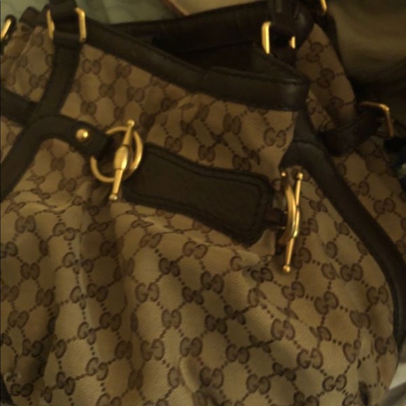Authentic Gucci bag. - Picture 3 of 5